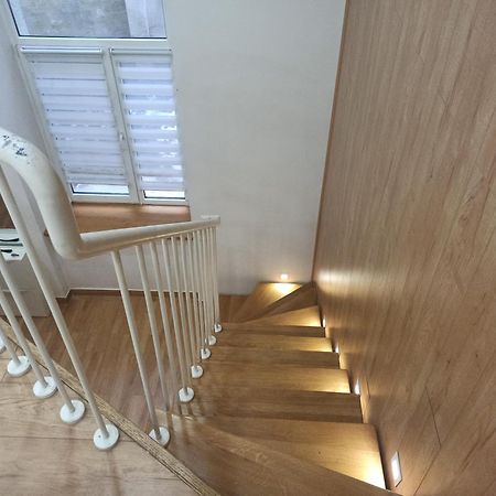 Smart City Apartament Lviv Buitenkant foto