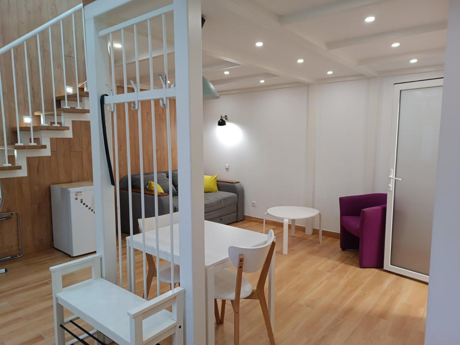 Smart City Apartament Lviv Buitenkant foto