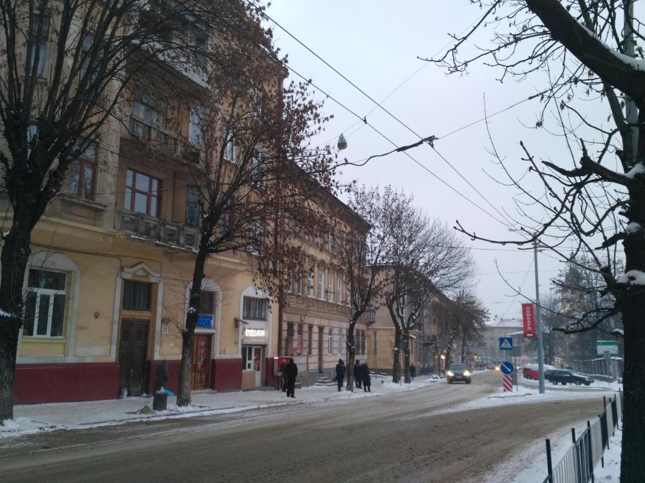Smart City Apartament Lviv Buitenkant foto