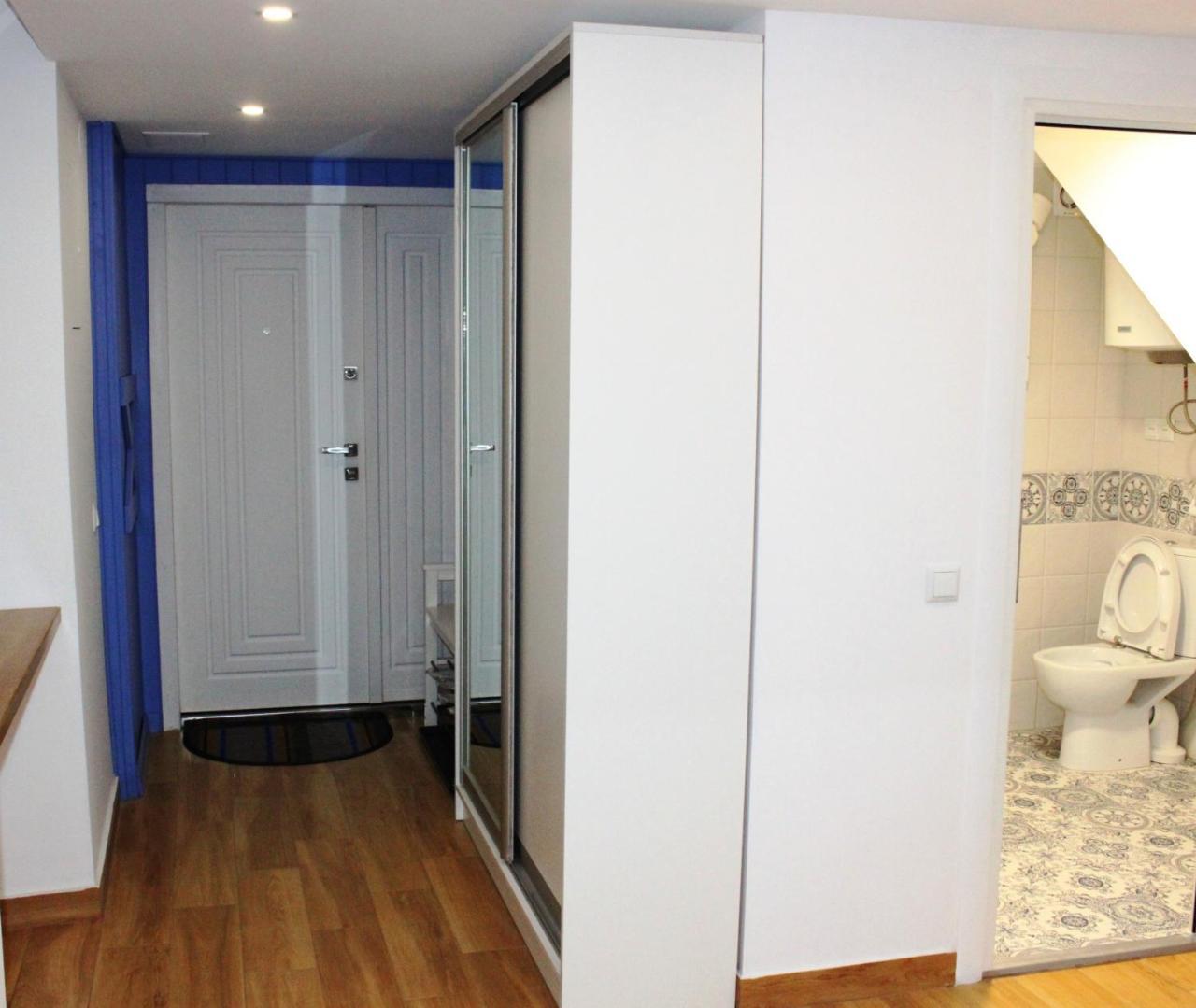 Smart City Apartament Lviv Buitenkant foto