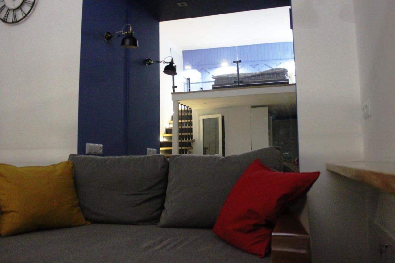 Smart City Apartament Lviv Buitenkant foto